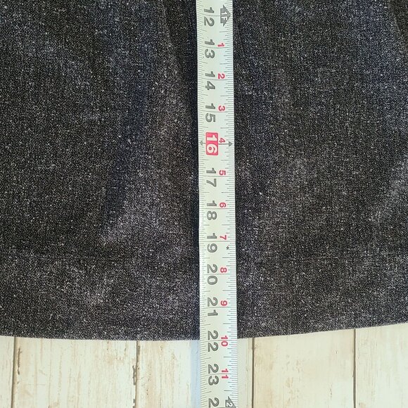 Downeast Donegal Belted Skirt Dark Gray Pleated Women L Classic Career Basic NEW - Picture 6 of 8